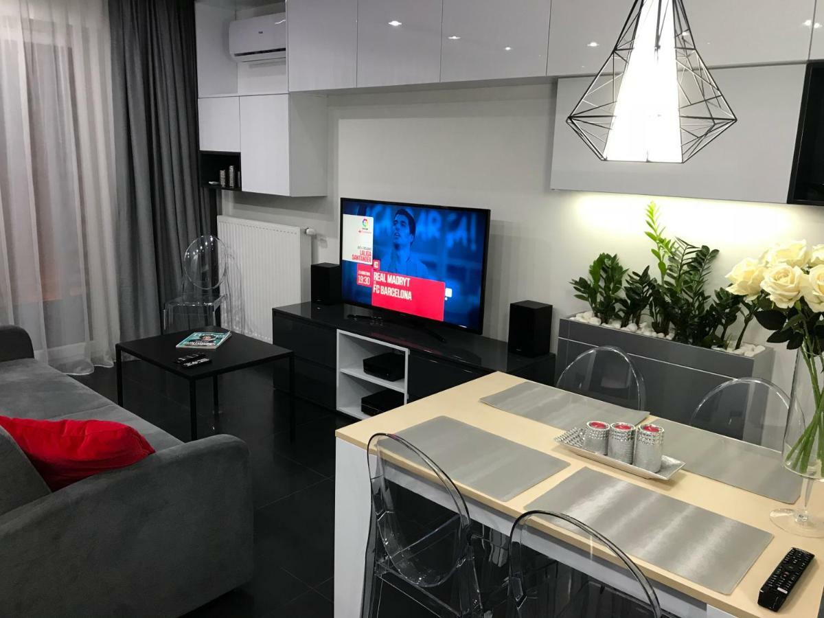 Luxury Apartment - 3 Lakes Katowice Ngoại thất bức ảnh
